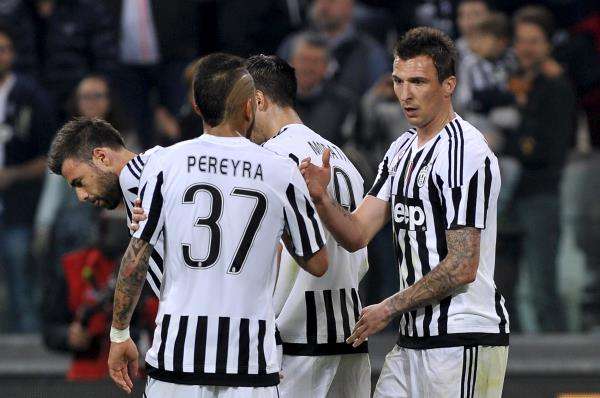 2016-04-02t194921z_1182498383_gf10000369296_rtrmadp_3_soccer-italy_reuters