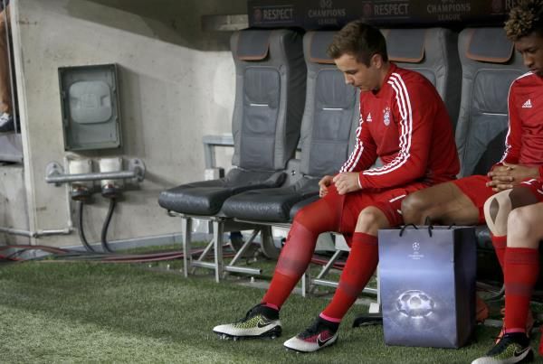 2016-04-05t190422z_1807852228_lr2ec451gz0o0_rtrmadp_3_soccer-champions-bay-slb_reuters