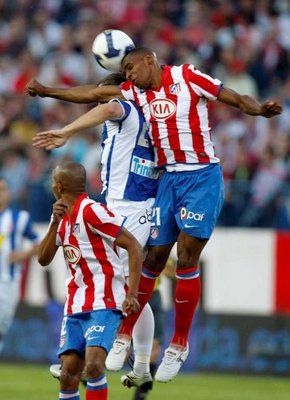 جانب من لقاء أتلتيكو مدريد واسبانيول