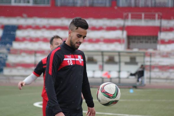 12884634_559895547526618_678074144_n-590x393