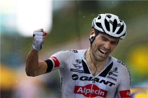  توم دومولين