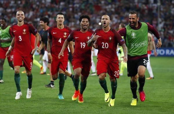 لاعبو البرتغال