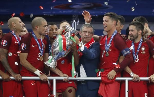 2016-07-10t220918z_111190158_mt1aci14477965_rtrmadp_3_soccer-euro-por-fra_reuters