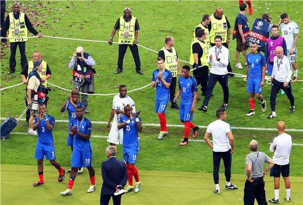 المنتخب القرنسي بعد اللقاء