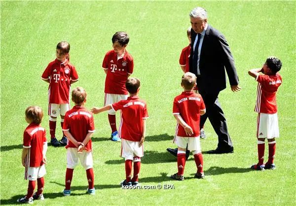 ?i=epa%2fsoccer%2f2016-07%2f2016-07-11%2f2016-07-11-05420386_epa