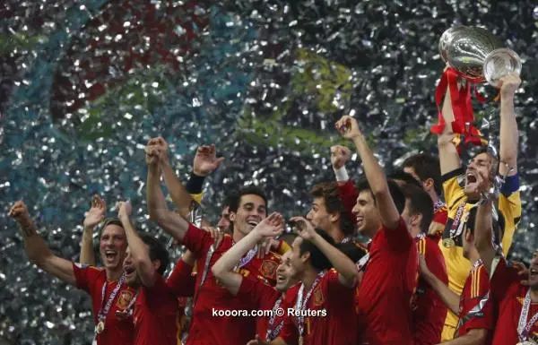 ?i=albums%2fmatches%2f753527%2f2012-07-01t224631z_776699875_lm2e8711r9h01_rtrmadp_3_soccer-euro_reuters