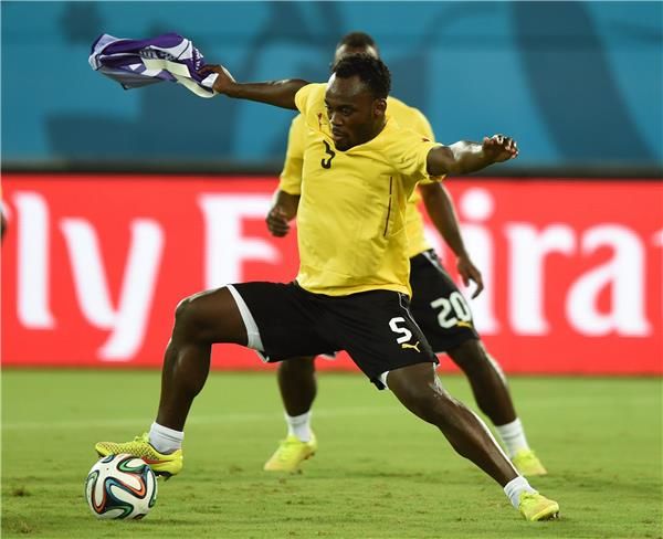  مايكل إيسيان 