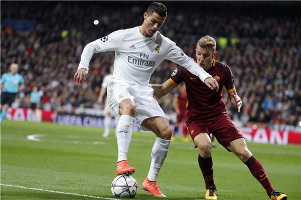 لوكاس دين مع روما