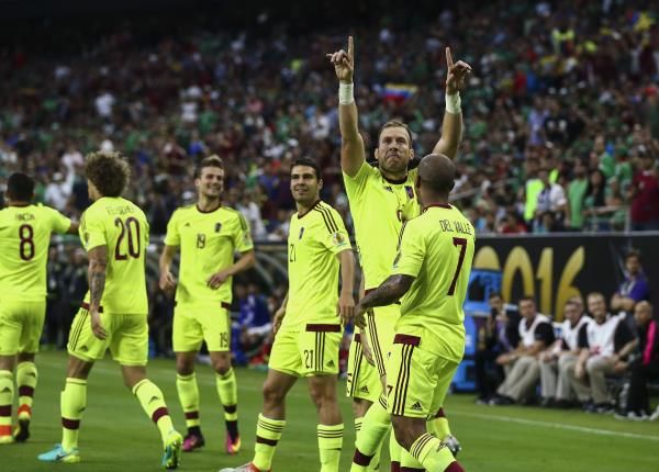 2016-06-14t004116z_537614143_nocid_rtrmadp_3_soccer-2016-copa-america-centenario-mexico-at-venezuela_reuters