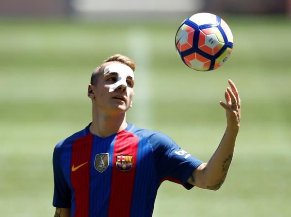 2016-07-14t121814z_1879964822_d1betpnjjaaa_rtrmadp_3_soccer-spain-fcb-digne_reuters