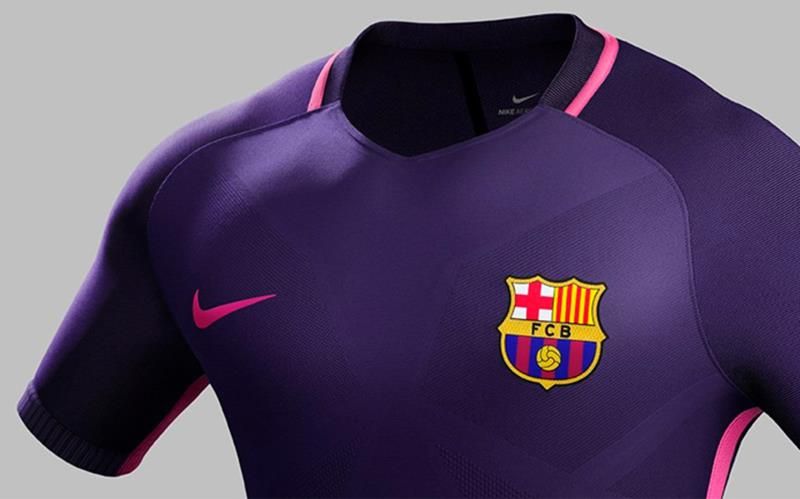 asi-segunda-equipacion-del-barca-que-puesto-venta-este-jueves-1468481278865%20(Copy)