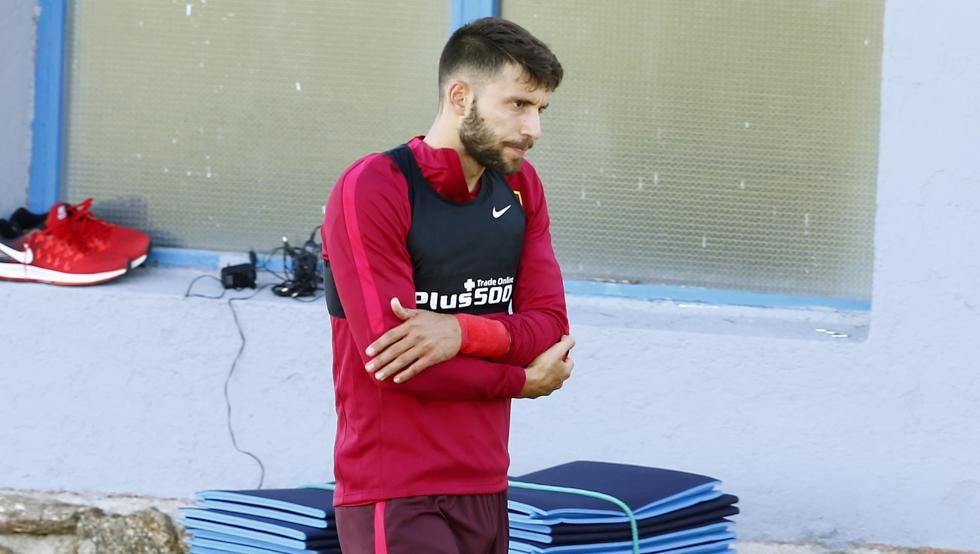 بورخا باستون بعد اصابته أمس