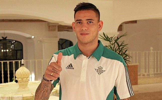 sanabria-estadiodeportivo-1