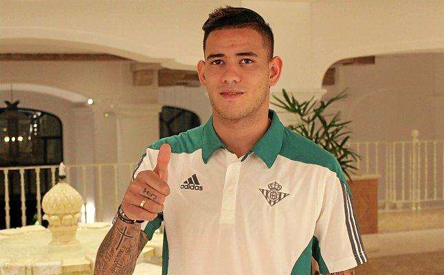 sanabria-estadiodeportivo-1