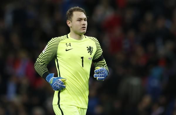 2016-03-29t195122z_102282682_mt1aci14333025_rtrmadp_3_soc_reuters