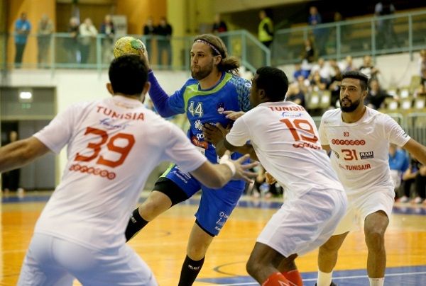 من المباراة الودية 