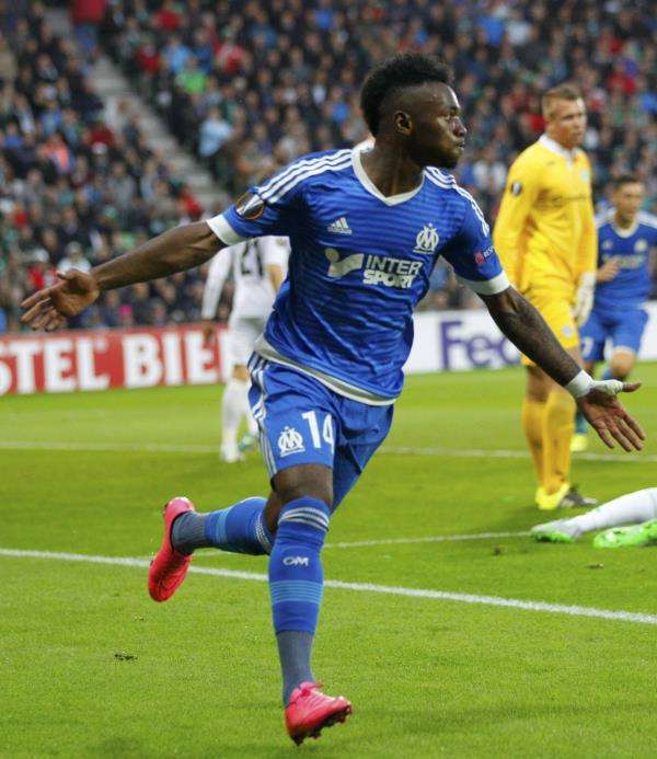 2015-09-17t182223z_1700647824_lr2eb9h1f0zdy_rtrmadp_3_soccer-europa_reuters