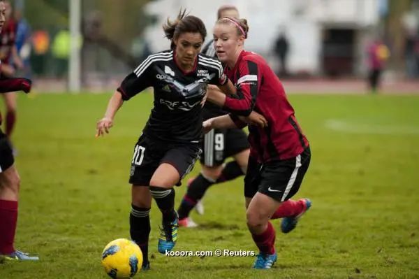 ?i=reuters%2f2012-09-26%2f2012-09-26t160748z_949589860_gm1e89r006p01_rtrmadp_3_soccer_reuters