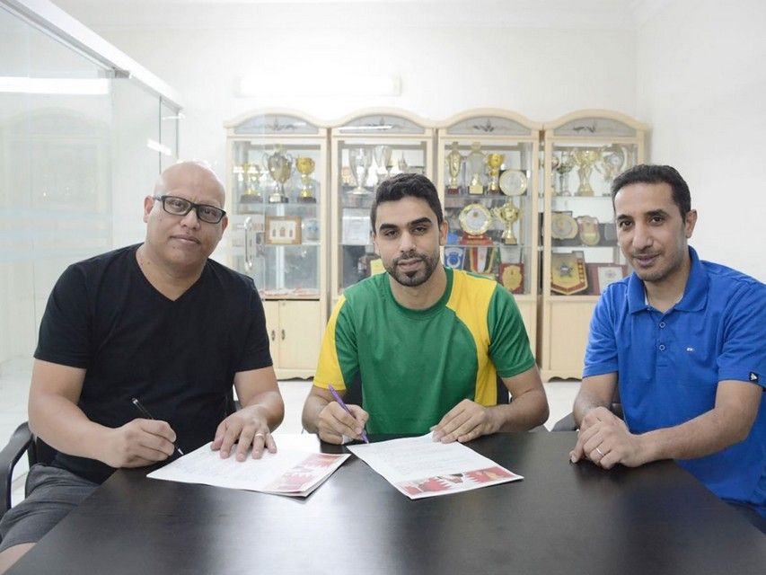 أثناء تجديد العقد