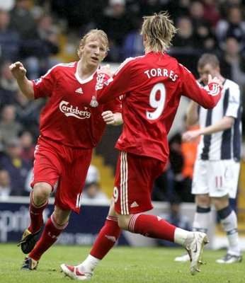 ديرك كاوت صاحب الهدف الثاني