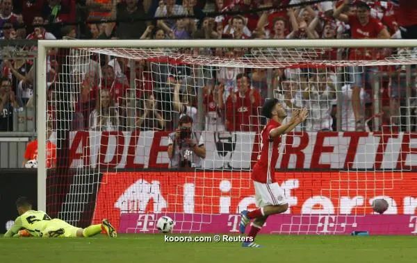?i=reuters%2f2016-07-20%2f2016-07-20t201003z_112047003_mt1aci14484177_rtrmadp_3_soccer-friendly-bay-mci_reuters