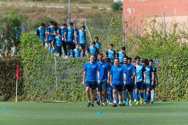 فريق نخبة منصة أبطال دو في أسباني