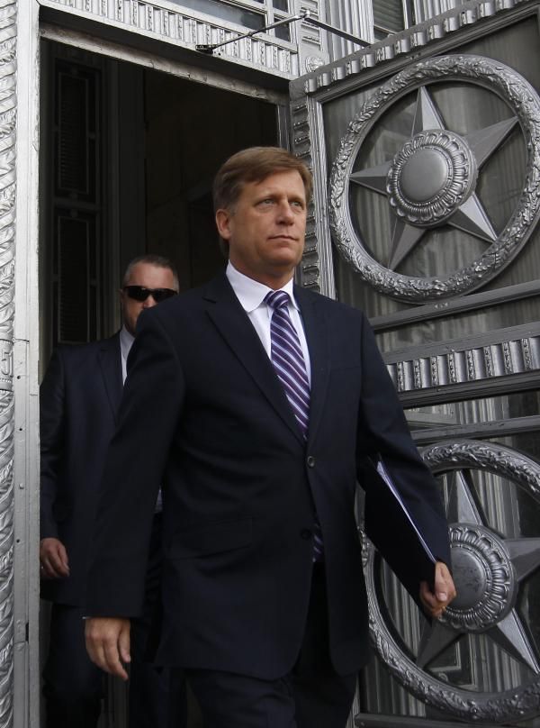 2013-05-15t072138z_1731077798_gm1e95f16jg01_rtrmadp_3_russia-usa-detention_reuters