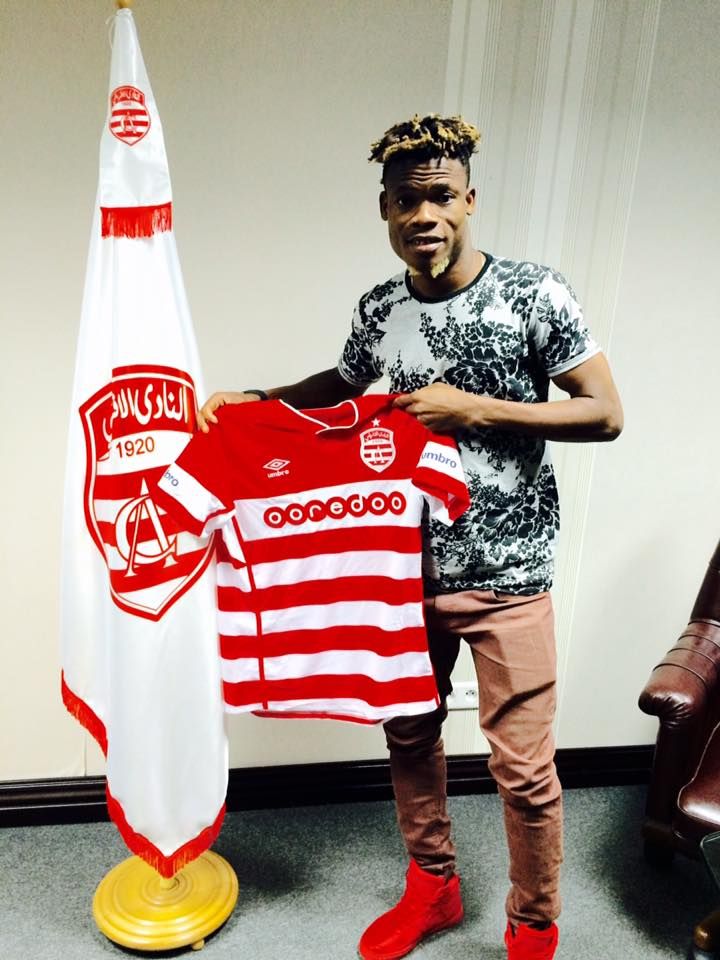 جاك بيسان بزي النادي الافريقي بعد امضاء العقد  