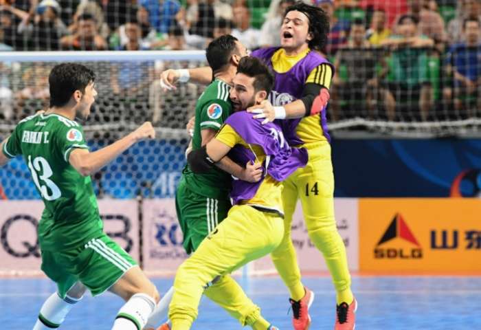 فرحة لاعبي نفط الوسط بالتأهل للنهائي