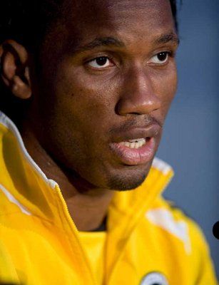 دروغبـا .. هـل يستمـر مع تشيلسـي ؟!!