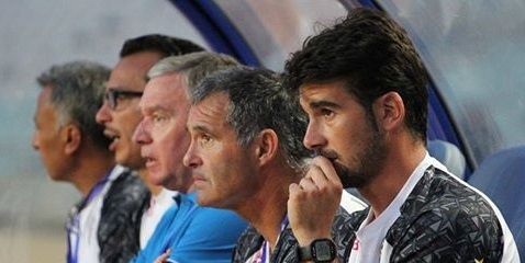 الطاقم الفني 