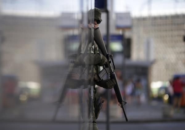 2016-07-24t141948z_855874401_ht1ec7o13sh1o_rtrmadp_3_olympics-rio-security_reuters