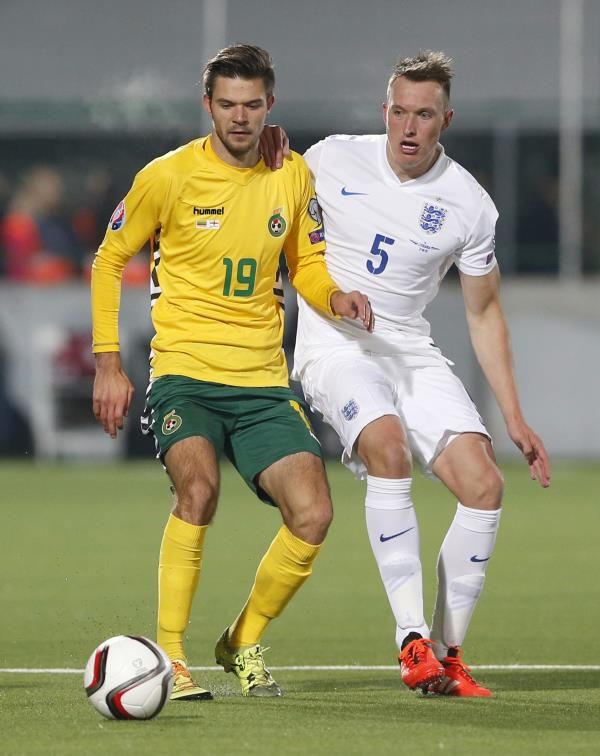  لوكاس سبالفيس