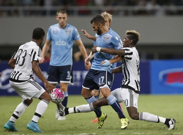 2015-08-08t150004z_1686174153_gf20000017784_rtrmadp_3_soccer-italy-supercup_reuters