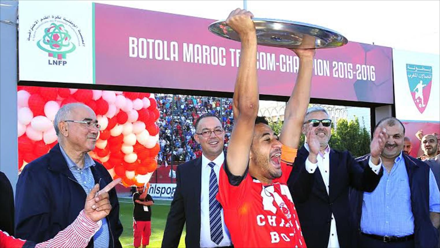 الفتح تُوِّج بلقب الدوري الموسم الماضي