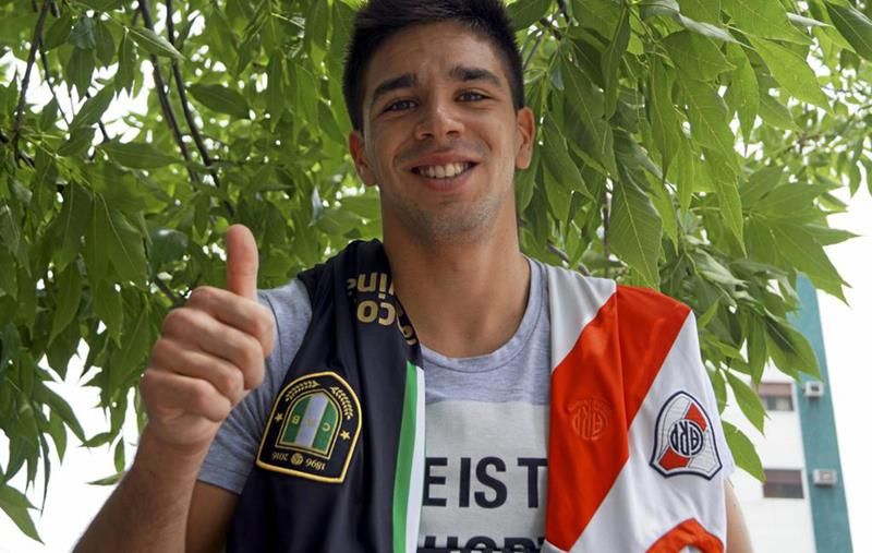 14699597486443 (copy)