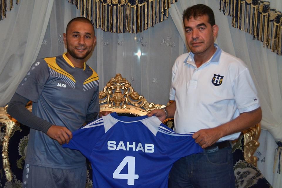 من توقيع اللاعب درسيه