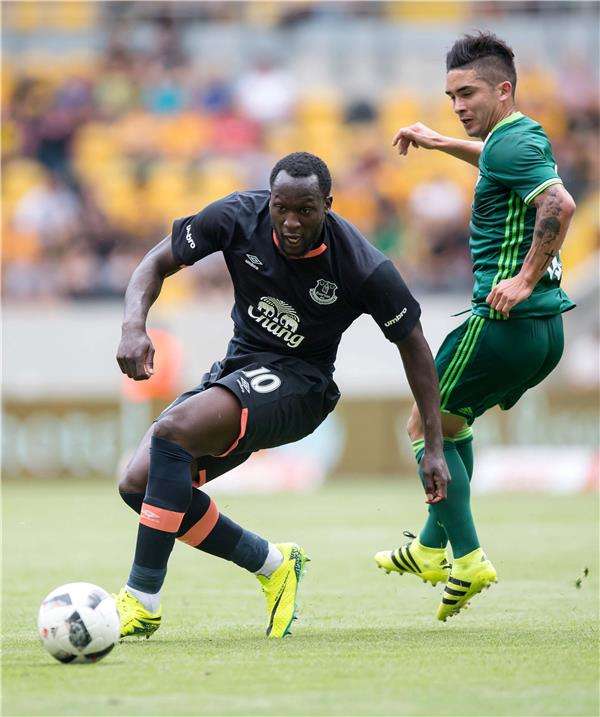 روميلو لوكاكو