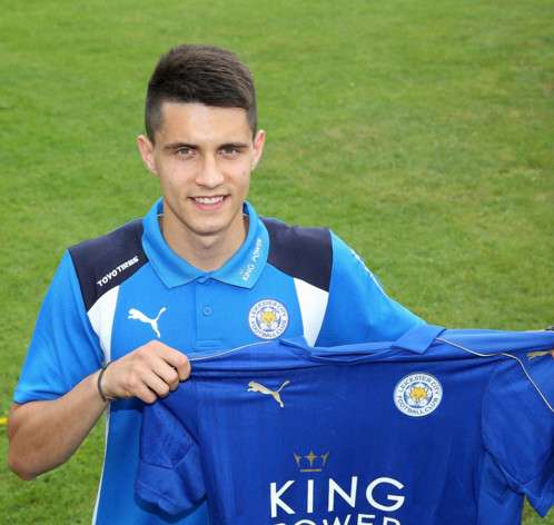 بارتوش كابوتسكا بقميص ليستر