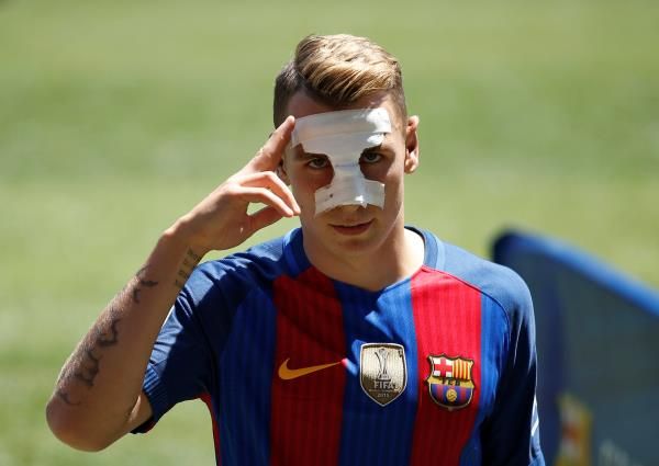 2016-07-14t121937z_731537232_d1betpnjmfaa_rtrmadp_3_soccer-spain-fcb-digne_reuters