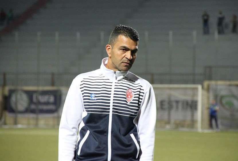 أيمن صندوقة