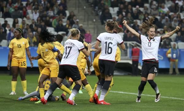 2016-08-03t213239z_1166108784_rioec831ntvm3_rtrmadp_3_olympics-rio-soccer-w_reuters