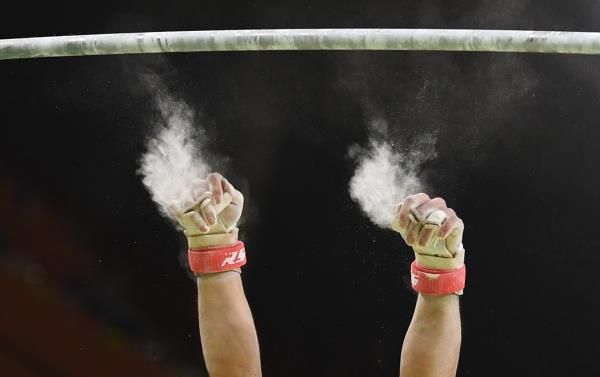 2016-08-06t161216z_232417260_rioec86190djj_rtrmadp_3_olympics-rio-agymnastics-m-qualifications_reuters