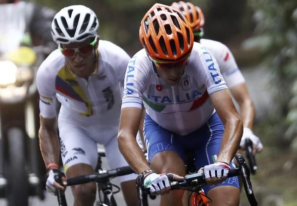 2016-08-06t202029z_1265997098_rioec861ki1lo_rtrmadp_3_olympics-rio-road-m-race_reuters
