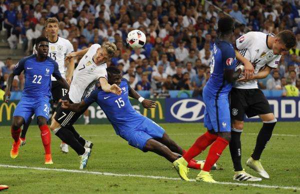 شفاينشتايجر وبوجبا في اليورو