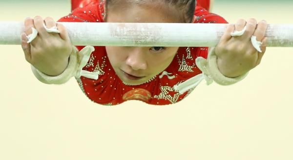 2016-08-07t154138z_2086303721_rioec8717lbn2_rtrmadp_3_olympics-rio-agymnastics-w-qualifications_reuters