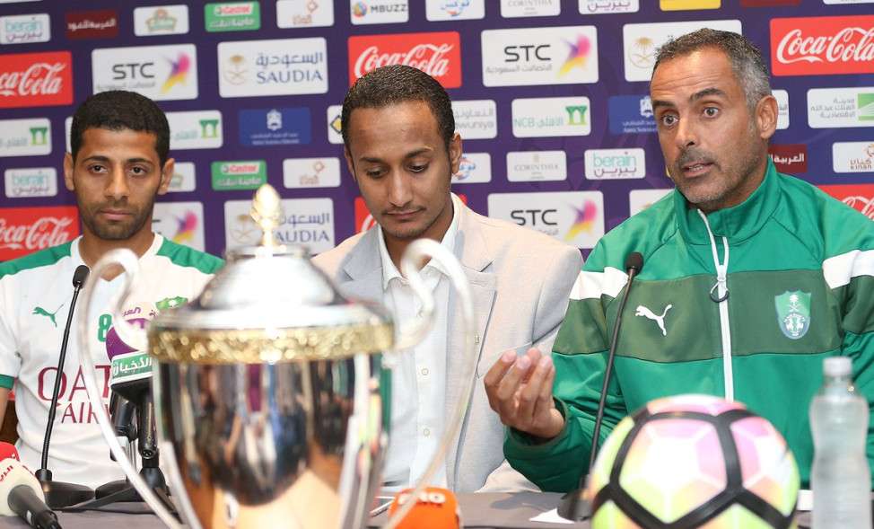 جوميز خلال المؤتمر الصحفي