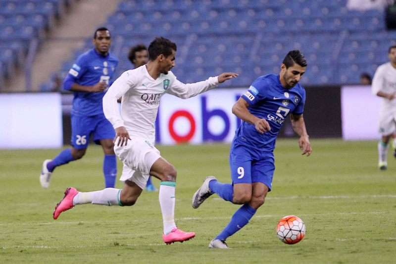 جانب من مباراة سابقة بين الأهلي والهلال