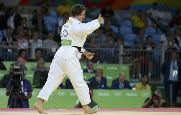 2016-08-09t202503z_309492119_rioec891kpcru_rtrmadp_3_olympics-rio-judo-w-halfmiddle_reuters