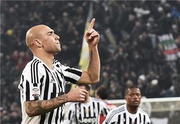 سيموني زازا